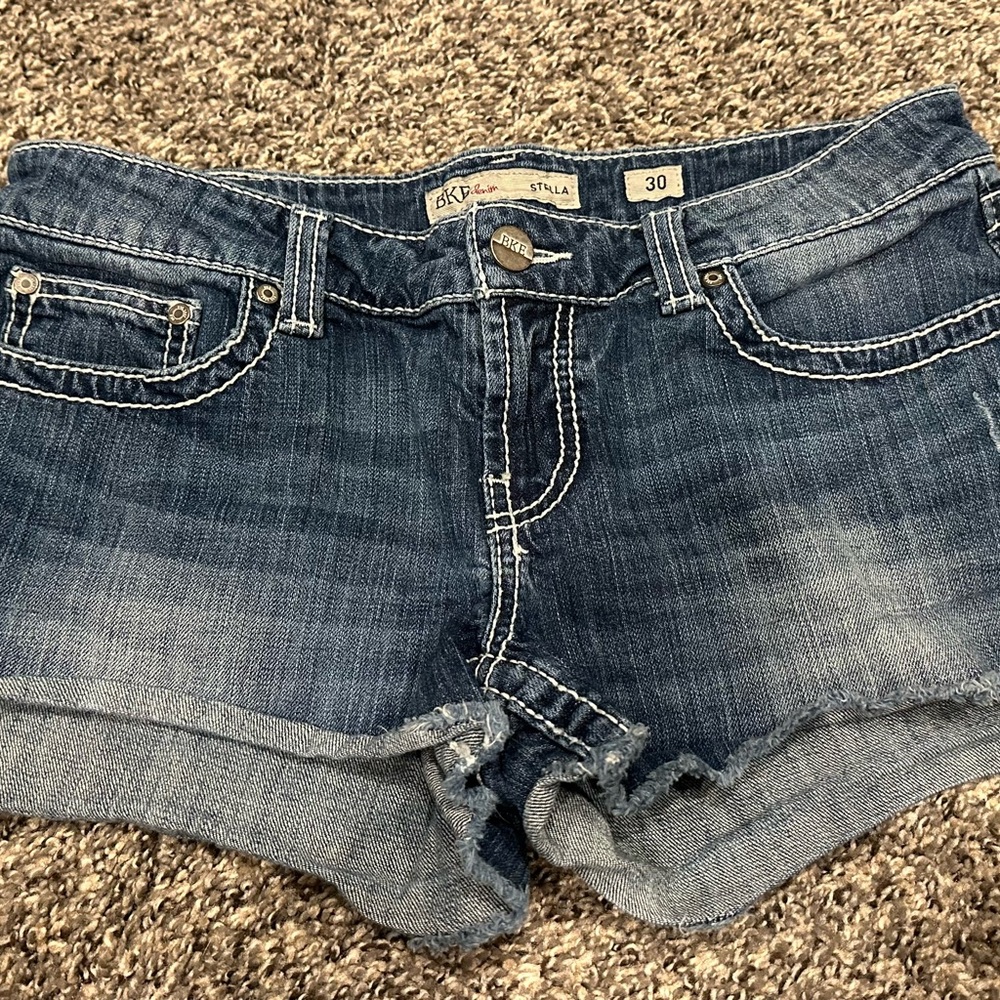 BKE Denim STELLA Shorts Distressed Medium Wash Blue Women's Size 30